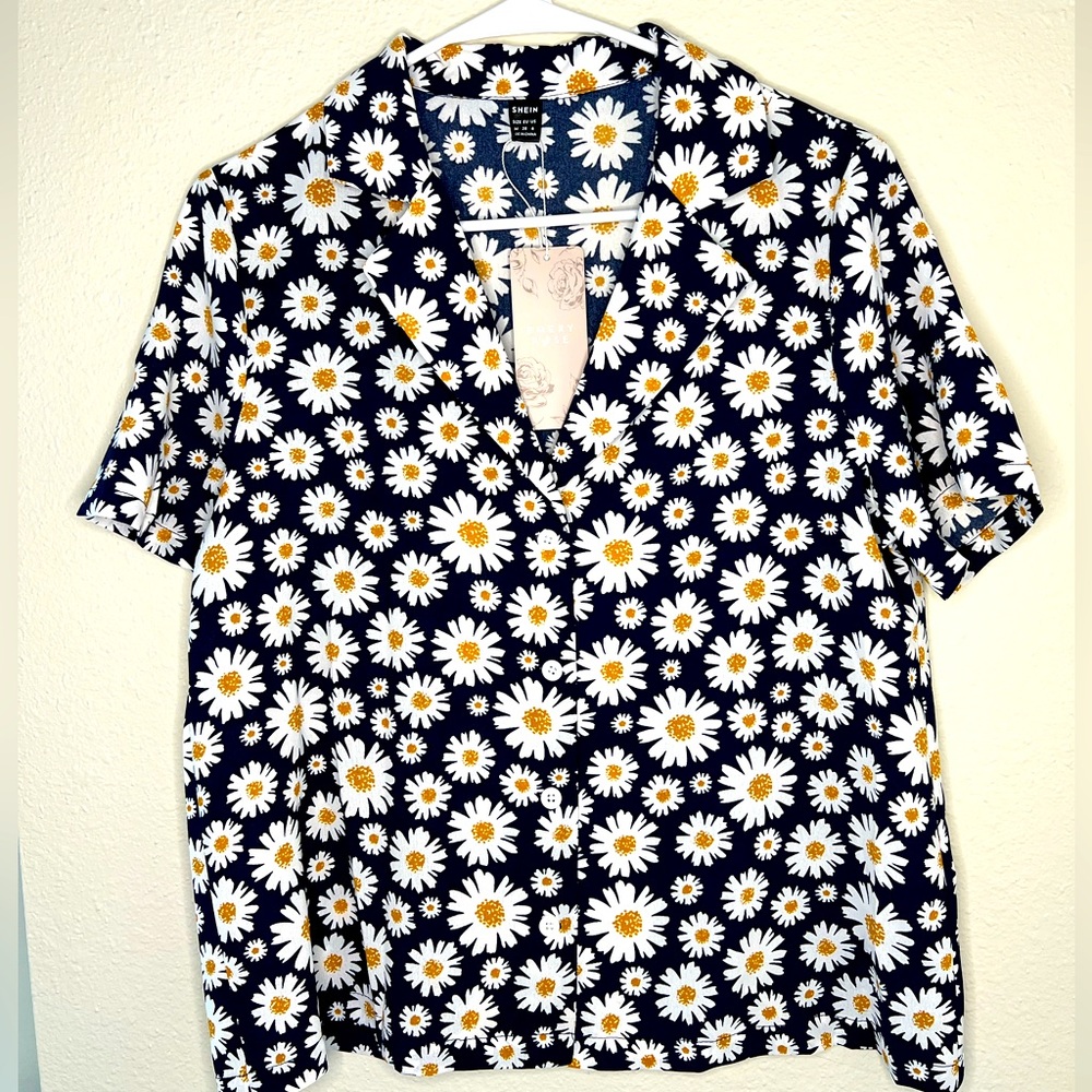 Floral Black and White Women's Top